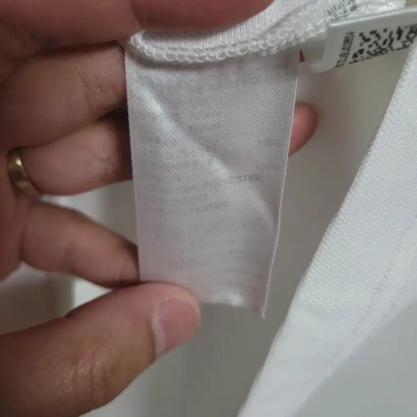 [BUNJANG] Adidas Functional Three-Stripes White Short-Sleeve Polo T-Shirt Size 100 / (100) ADIDAS 아디다스 기능성 삼선 화이트 반팔 카라 티셔츠