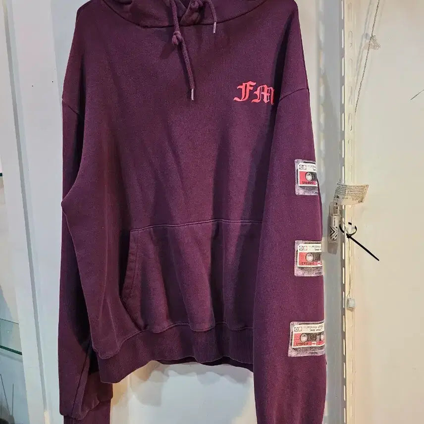 [BUNJANG] FM Purple Cassette Printing Hoodie / <만원빈티지>FM 보라색 카세트 프린팅 후드티