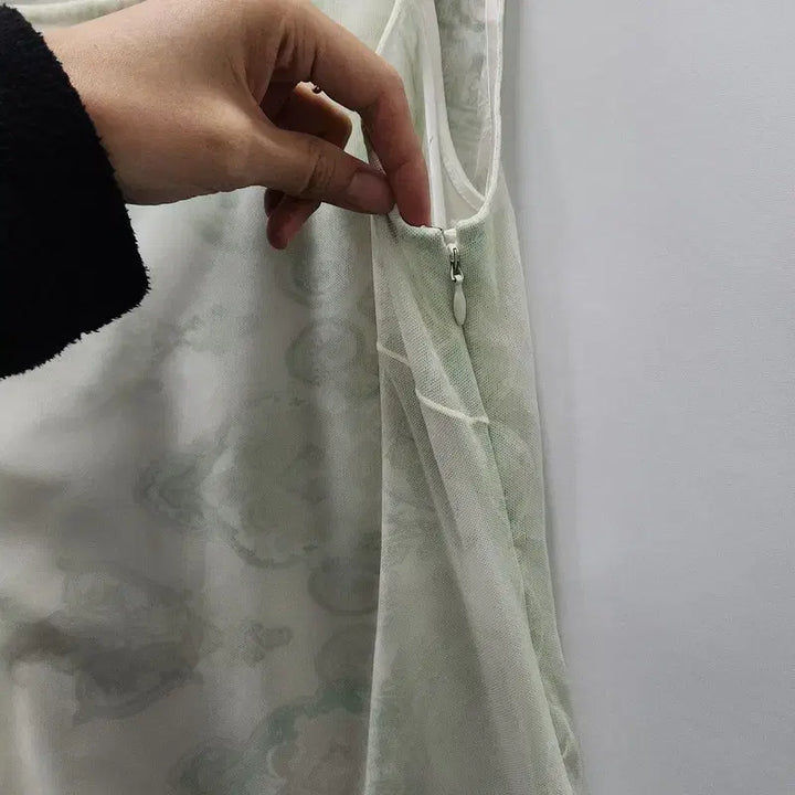 [BUNJANG] Fairy Paisley Mesh See-through Cream Dress (Size S) - Made in Japan / 페어리 페이즐리 메쉬 시스루 크림 원피스 S MADE IN JAPAN