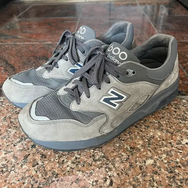 [BUNJANG] New Balance 1600 Dark Grey US 10 / 뉴발란스 1600 다크그레이 280사이즈