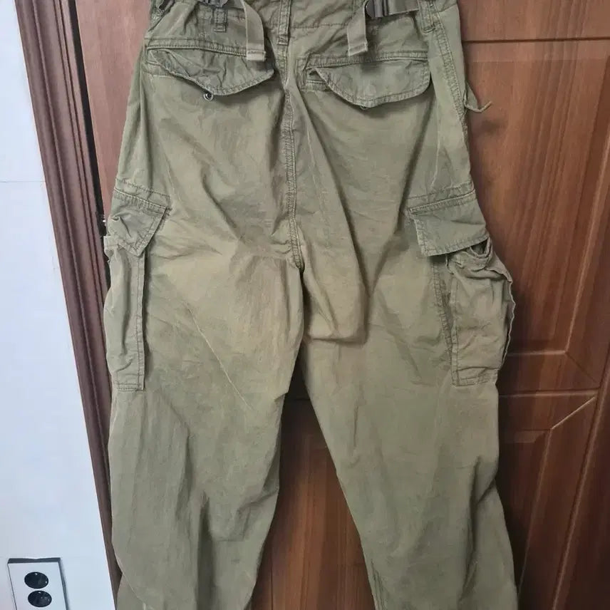 [BUNJANG] Whoau Khaki Cargo Pants (M) / 후아유 카키 카고팬츠 m