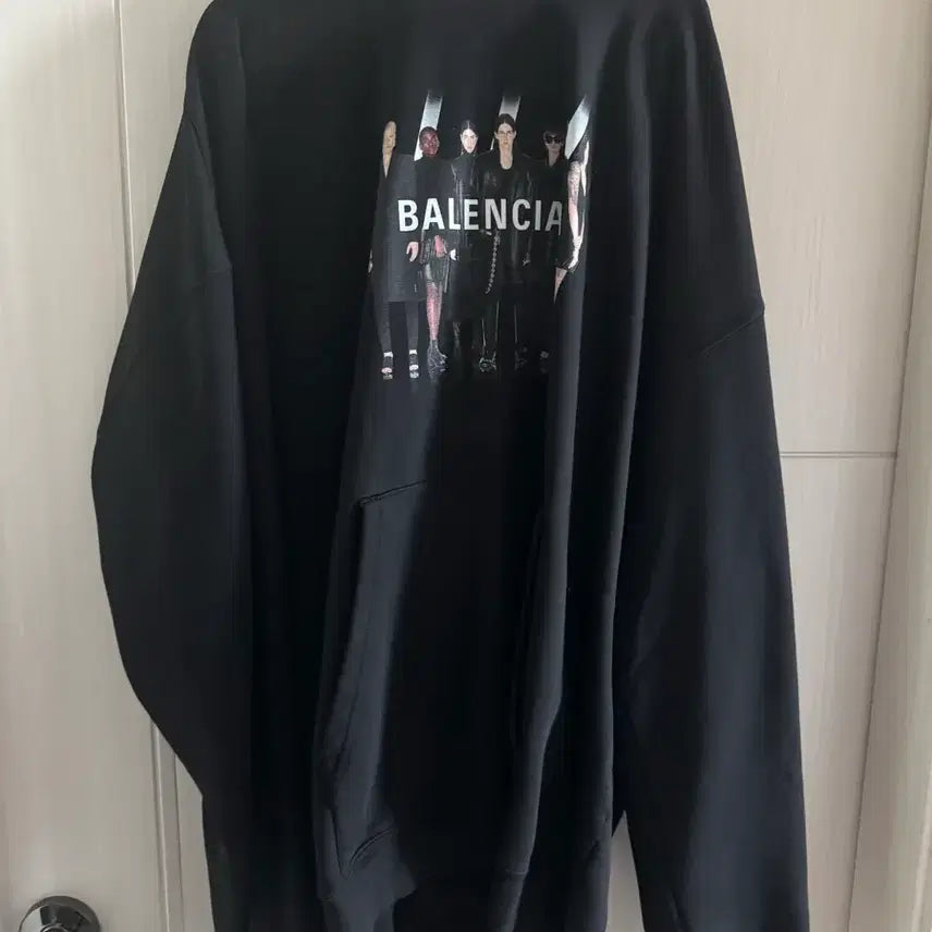 [BUNJANG] Balenciaga Oversized Hoodie Black / 발랜시아가 후드티