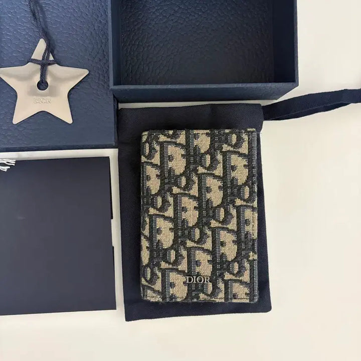 [BUNJANG] Dior Dior Oblique 2-Tier Card Holder Beige / (새상품)디올 오블리크 2단 카드지갑 베이지 판매
