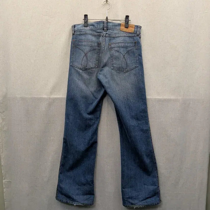 [BUNJANG] Calvin Klein Bootcut Denim Jeans / 켈빈클라인 부츠컷 데님 청바지