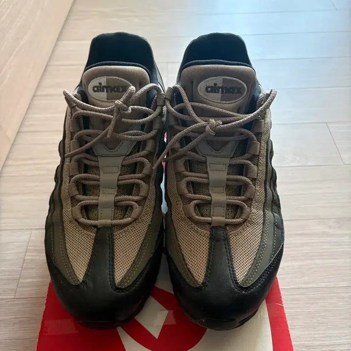 [BUNJANG] Nike Air Max 95 Essential Sequoia (749766-024) 270 / 나이키 에어맥스 95 에센셜 세쿼이아 270