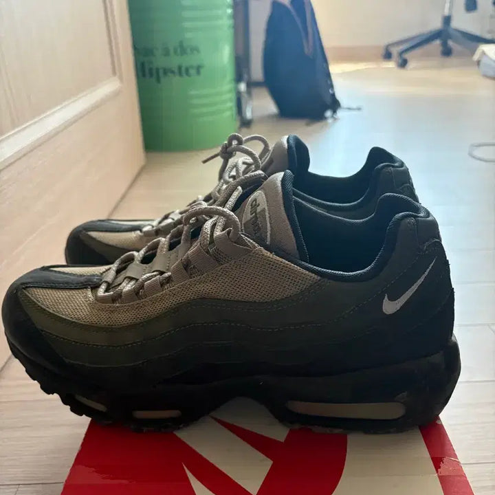 [BUNJANG] Nike Air Max 95 Essential Sequoia (749766-024) 270 / 나이키 에어맥스 95 에센셜 세쿼이아 270