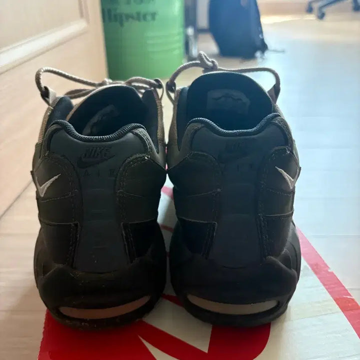 [BUNJANG] Nike Air Max 95 Essential Sequoia (749766-024) 270 / 나이키 에어맥스 95 에센셜 세쿼이아 270