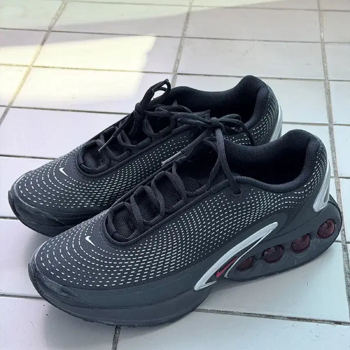 [BUNJANG] Nike Air Max Dn Black (265) / (265) 나이키에어맥스 Dn 블랙