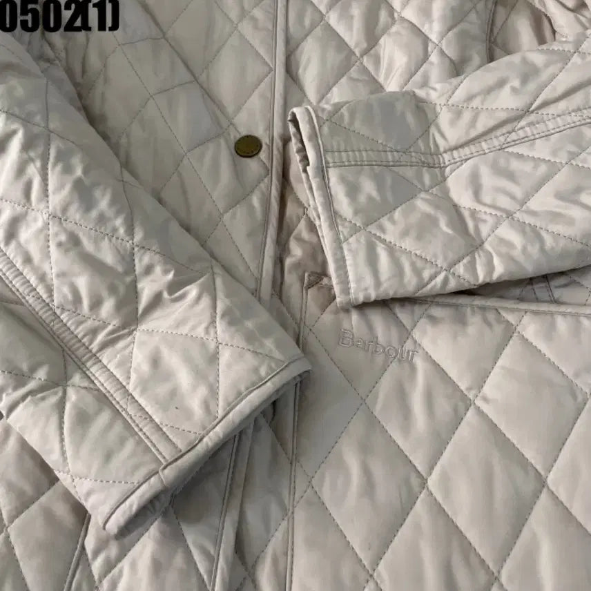 [BUNJANG] Barbour Quilted Jacket Ivory Corduroy Collar Size S / 바버 퀼팅 자켓 아이보리 코듀로이 카라 S