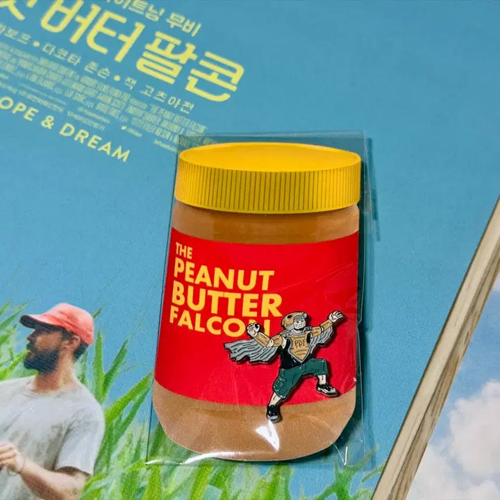 [BUNJANG] The Peanut Butter Falcon Goods Package Badge + Poster Set / <피넛 버터 팔콘> 굿즈패키지 뱃지+포스터 세트