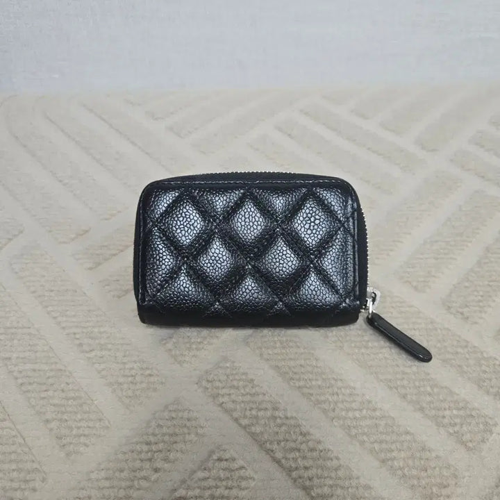 [BUNJANG] Chanel Caviar Zipped Card Holder Silver Hardware / [번개케어환영] 샤넬 캐비어 지퍼돌이 카드지갑 은장