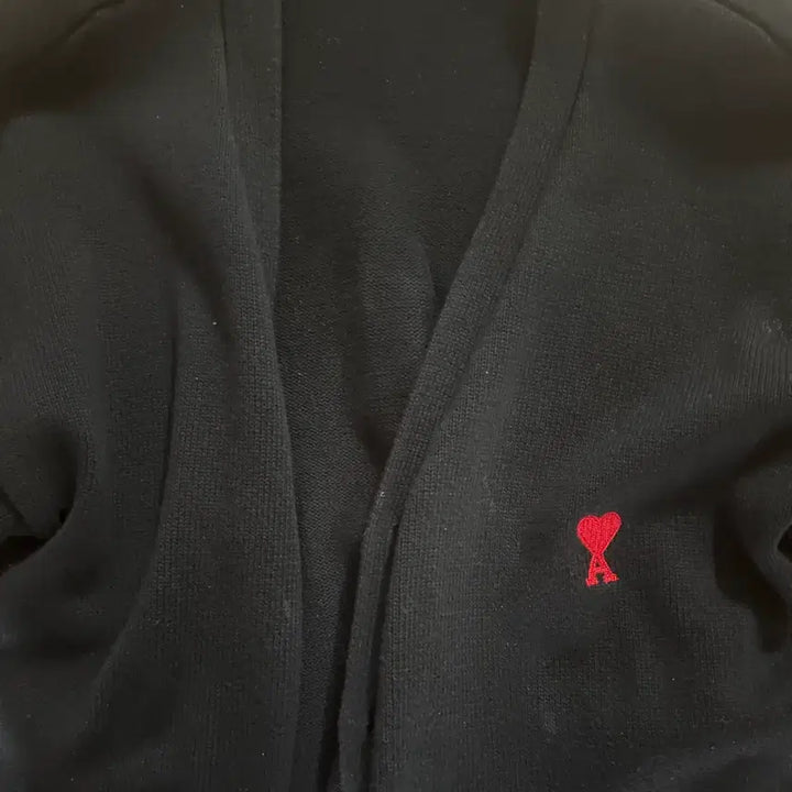 [SOLD OUT] 아미 스몰 하트 로고 울 가디건 XL