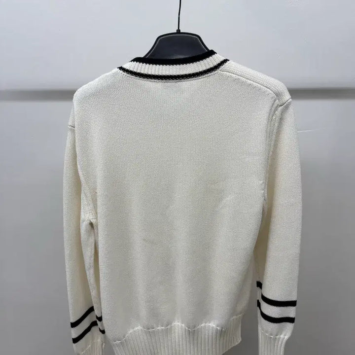 [BUNJANG] Moncler Monogram Knit M / 몽클레어 모노그램 니트 M