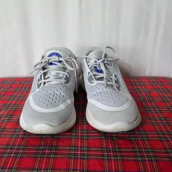 [BUNJANG] Nike Joyride Dual Run Sneakers (CD4365-011) Size 250 / 나이키조이라이드듀얼런운동화(250)
