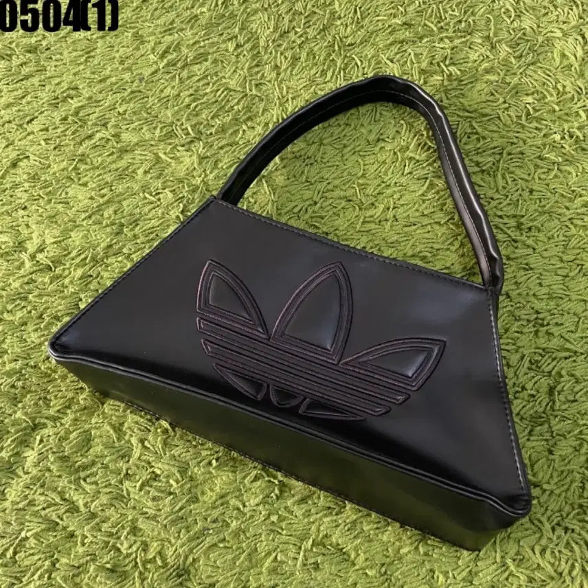 [BUNJANG] Adidas Black Shoulder Bag / 아디다스 블랙 숄더백 가방