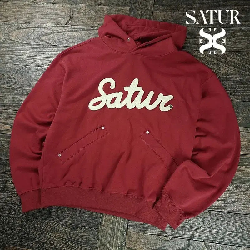 [BUNJANG] SATUR Logo Patch Oversized Hoodie Burgundy / (새상품)세터 로고 패치 오버핏 후드티 버건디 M20373