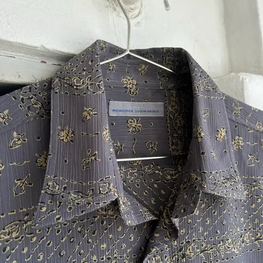 [BUNJANG] Moussy Sanmaruka 90s Flower Pleated Shirt / 90s 무슈 산마루카 플라워 플리츠 셔츠