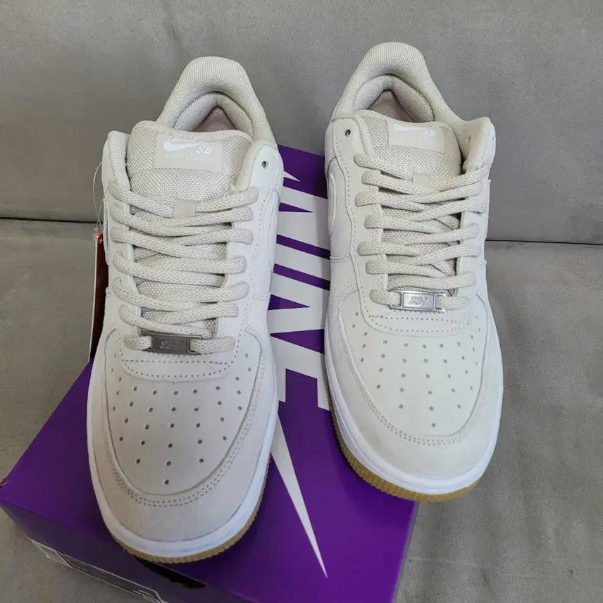 [BUNJANG] Nike Air Force 1 SB Light Brown and Pink (270mm) / 나이키 에어포스 SB 라이트 브라운 앤 핑크 270 / (265,260)