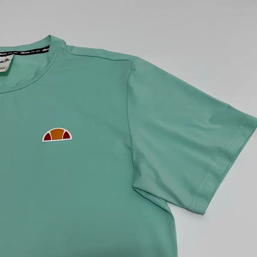 [BUNJANG] ellesse Mint Performance Short Sleeve T-Shirt Size 105 / 엘레쎄 민트 기능성 반팔티