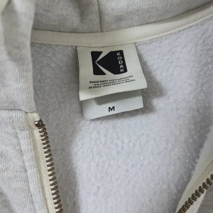 [BUNJANG] Kodak Fleece Hooded Zip-Up Jacket / 코닥 기모 후드 집업