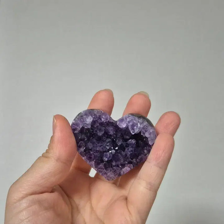 [BUNJANG] Natural Amethyst Heart Geode Cluster / 진보라빛 힐링, 천연 자수정 하트 지오드(클러스터)