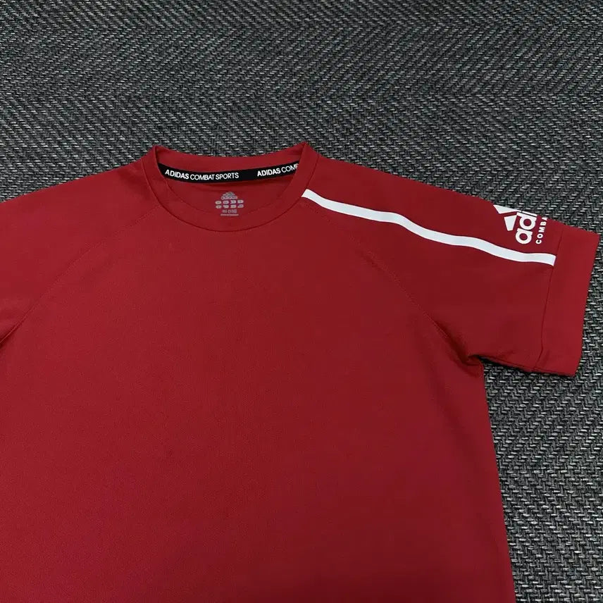 [BUNJANG] Adidas Combat Performance Short Sleeve T-Shirt Vintage / 아디다스 컴뱃 기능성 반팔티 빈티지 만원
