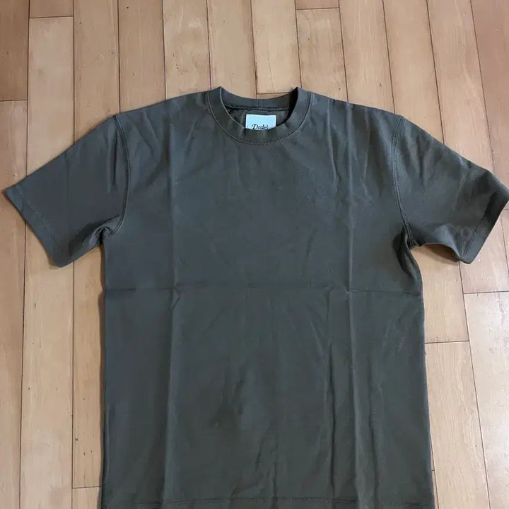 [BUNJANG] Drakes Olive Teatime Short Sleeve T-Shirt / [S] 드레익스 올리브 티타임 숏슬리브 하이킹 티셔츠