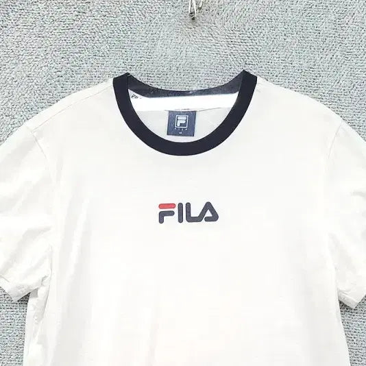 [BUNJANG] Fila White Logo Short Sleeve T-Shirt (M) / 휠라 화이트 로고 반팔티 95(M)
