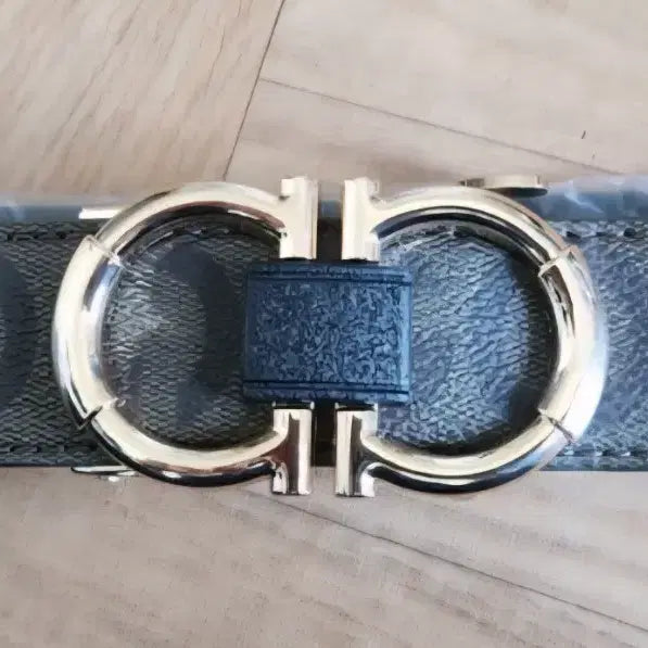 [BUNJANG] Unisex Gancini Buckle Belt / 벨트