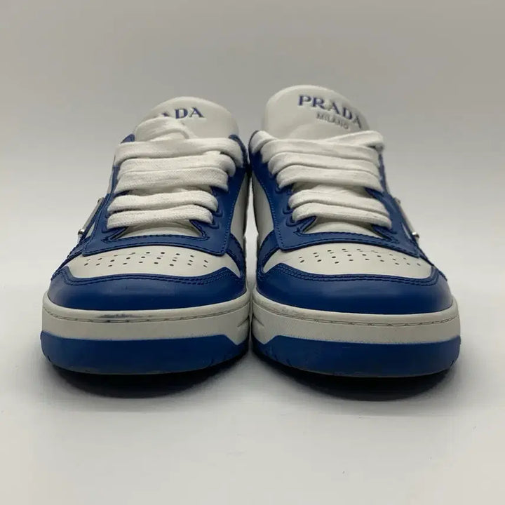 [BUNJANG] Prada Downtown Leather Sneakers White/Blue (Size 35) / 267001603 프라다 다운타운 레더 스니커즈1E792M 화이트블루35