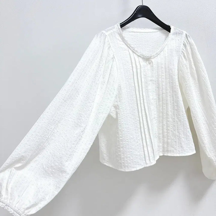 [BUNJANG] LIOVOUR Ivory Cotton Embroidery Blouse / liovour 아이보리 코튼 자수 블라우스