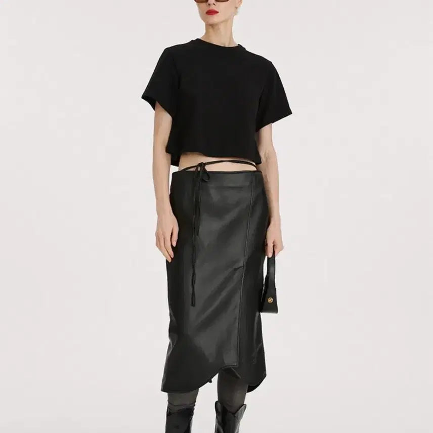 [BUNJANG] Recto Leather Signature Detail Skirt / 렉토 레더 시그니처 디테일 스커트