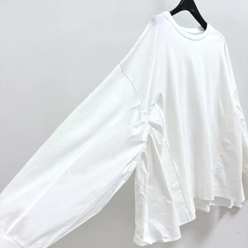 [BUNJANG] Cookie Shirring Loose Fit T-Shirt / 쿠키 아이보리 셔링 루즈핏 티셔츠