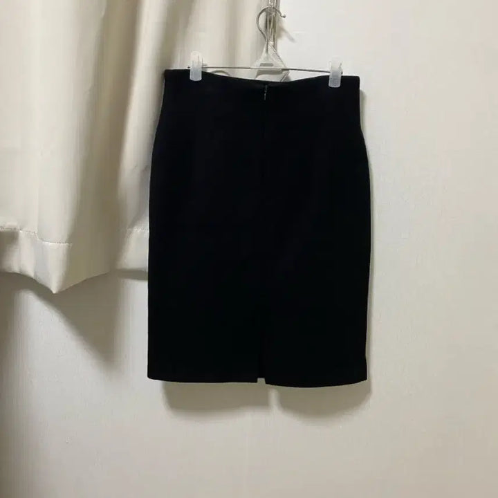 [BUNJANG] Black Skirt - Size M / 블랙 스커트