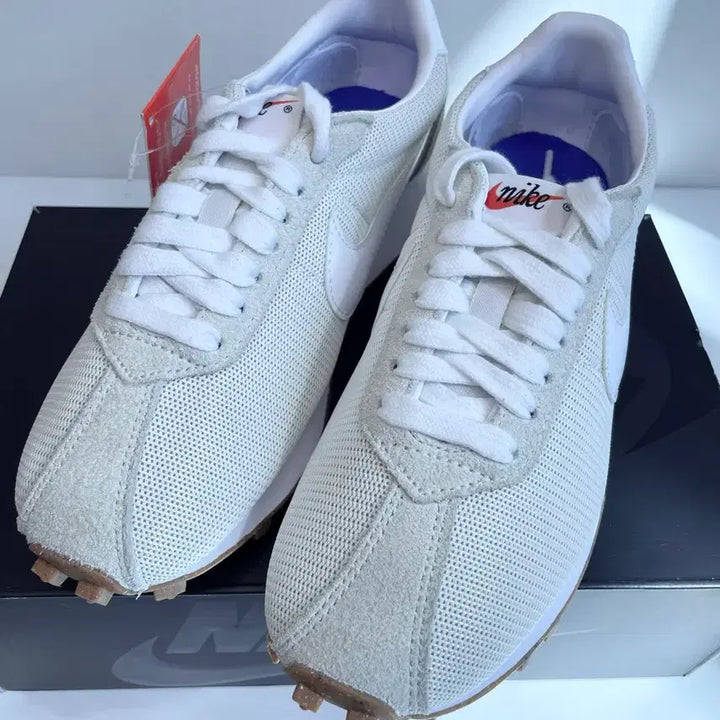 [SOLD OUT] 나이키W 서밋화이트 세일 245