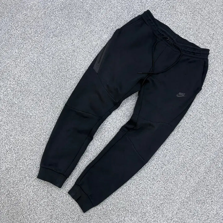 [BUNJANG] Nike Dri-FIT Tech Fleece Jogger Pants / L 나이키 트레이닝 조거 팬츠 추리닝 바지 0429J