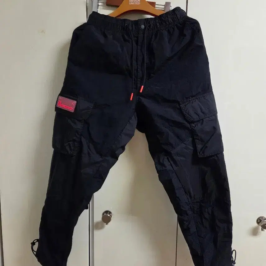 [SOLD OUT] 조던 엔지니어드 23 우븐 카고 조거팬