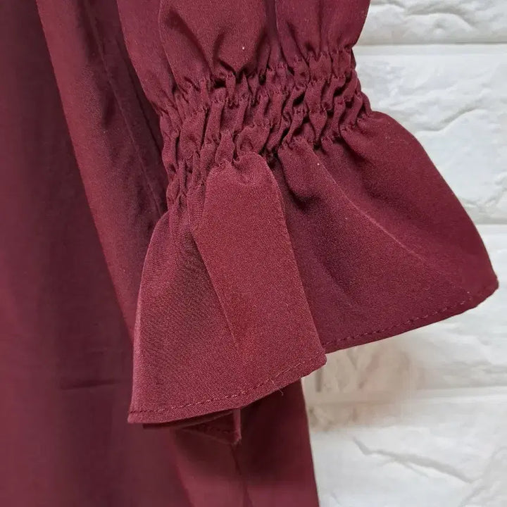 [BUNJANG] Wine Red Shirt Blouse - Size 105 / 와인색 셔츠형 블라우스 105