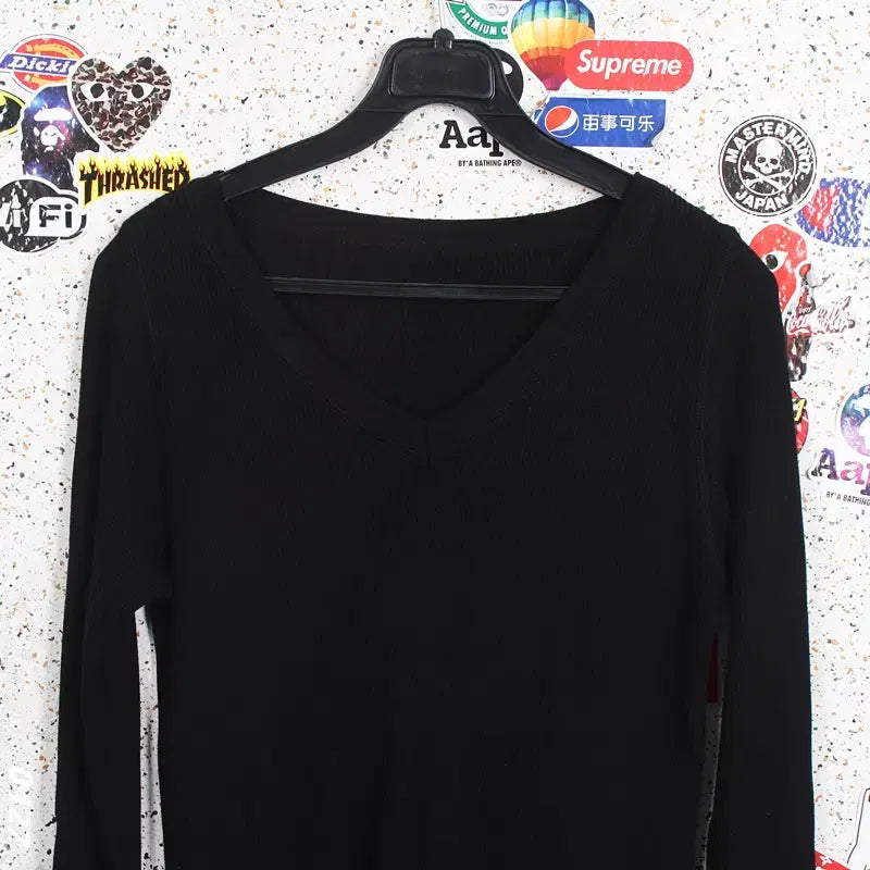 [BUNJANG] Black Ribbed V-Neck Long-Sleeve T-Shirt / 여성55 / 데일리 블랙 골지 브이넥 긴팔티BK 37-151