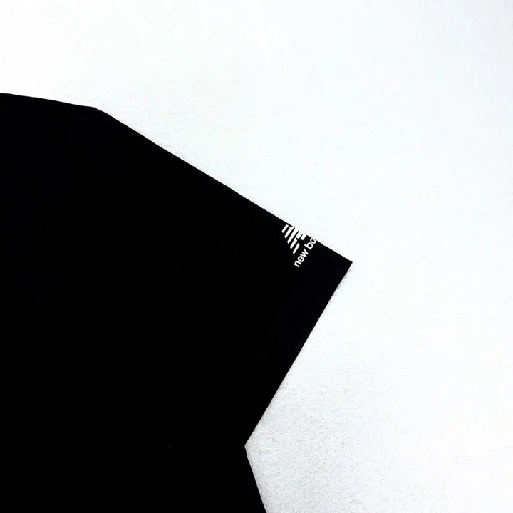 [SOLD OUT] [105] 뉴발란스 블랙 코튼 라운드넥