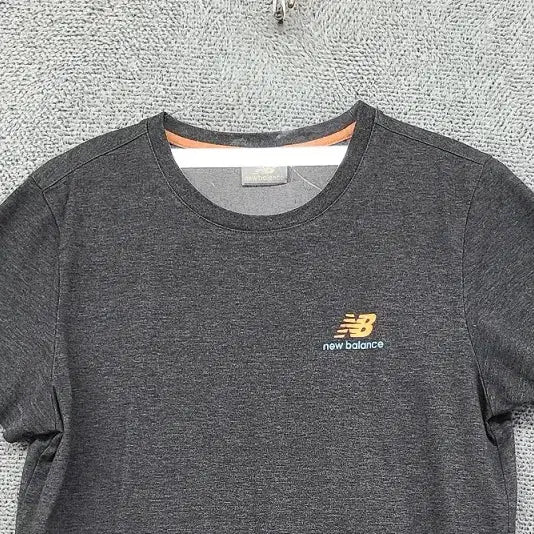 [BUNJANG] New Balance Grey T-Shirt (Size M) / 뉴발란스 그레이 반팔티 90(M)