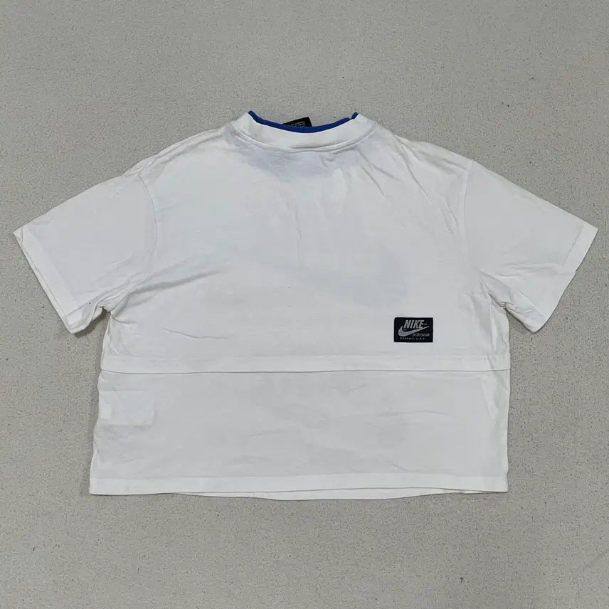 [BUNJANG] Nike Sportswear Icon Clash Cropped T-Shirt / M 나이키 스포츠웨어 아이콘 클래시 크롭 반팔티셔츠 0427