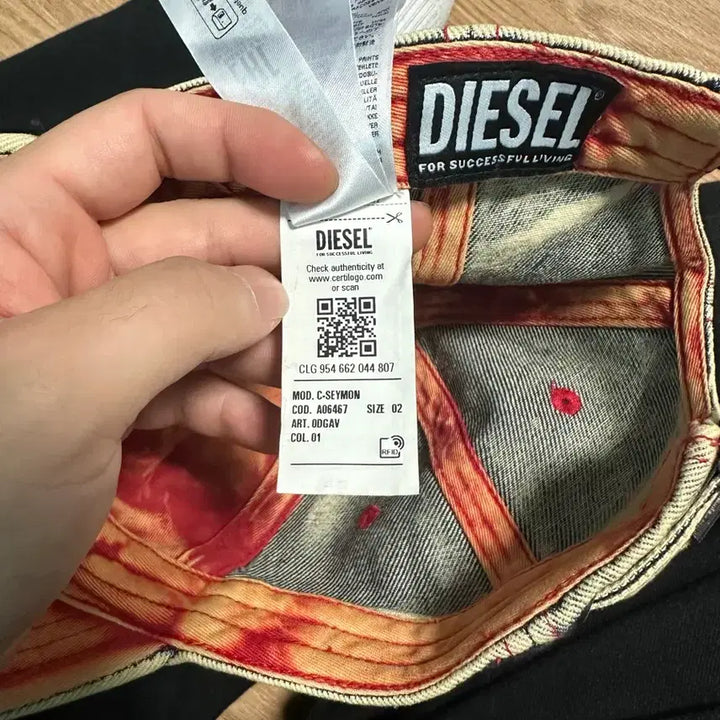 [BUNJANG] Diesel Seymon Hat / 디젤 세이몬 모자 판매합니다.
