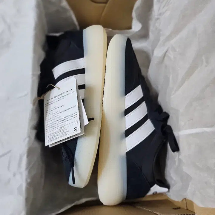 [BUNJANG] Adidas Bareda Decode Sneakers Size 240 / 아디다스 운동화 바레다 디코드 240