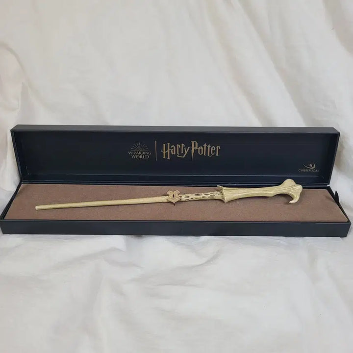 [BUNJANG] Harry Potter Wands 4-Piece Bundle (Cine Replicas) / 정품 해리포터 지팡이 4개 일괄 (씨네레플리카 버전)