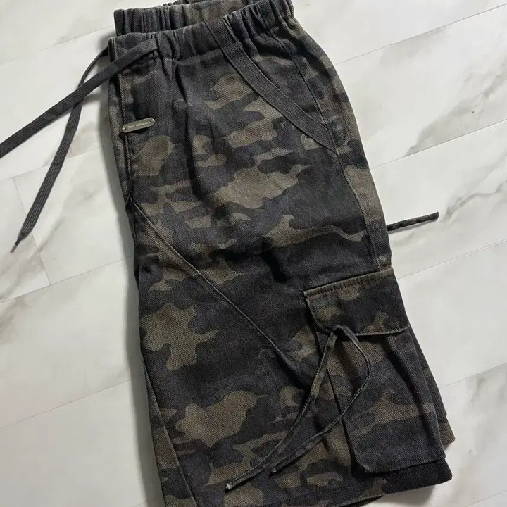 [BUNJANG] Wonder Wonder Military Camo 5-Part Bermuda Pants / 원더원더 밀리터리 카모 5부 버뮤다 팬츠