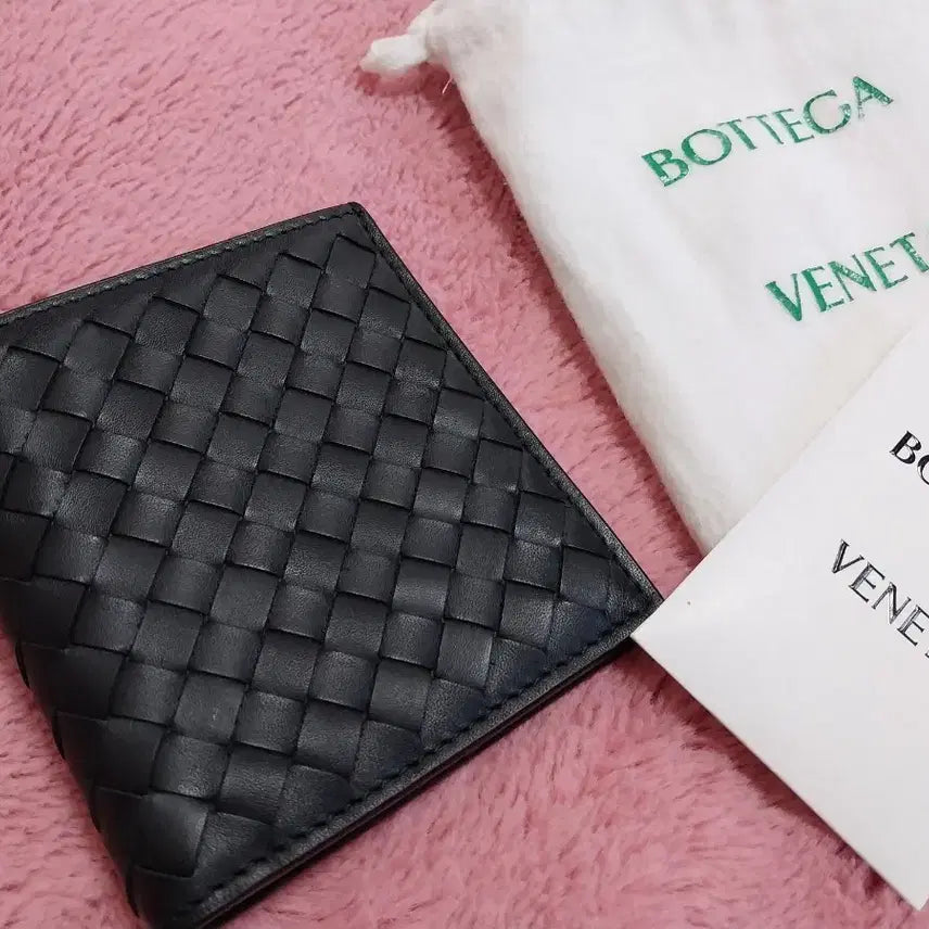 [BUNJANG] Bottega Veneta Intrecciato Bifold Wallet / 보테가베네타 인트레치아토 반지갑(미사용)