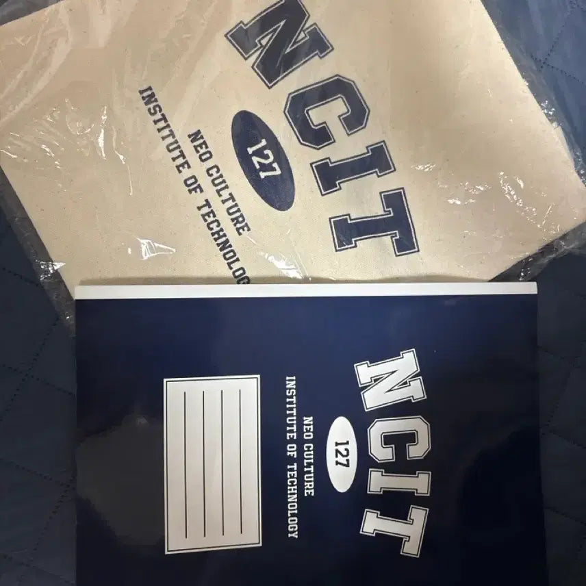 [BUNJANG] NCT 127 Campus Set Photocard Holder / 엔시티 127 캠퍼스 세트 팔아요 하자없음