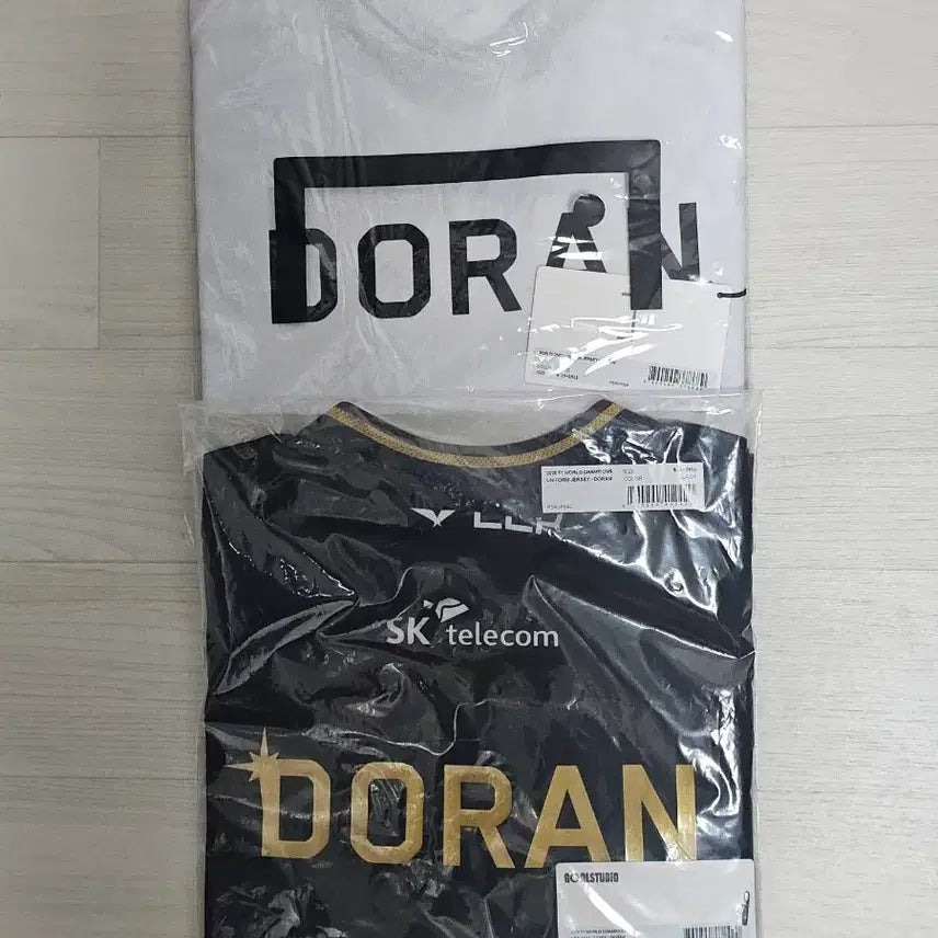 [SOLD OUT] [S] 티원 도란 2025 월즈 우승 기념 유니폼 판매 양도합니다
