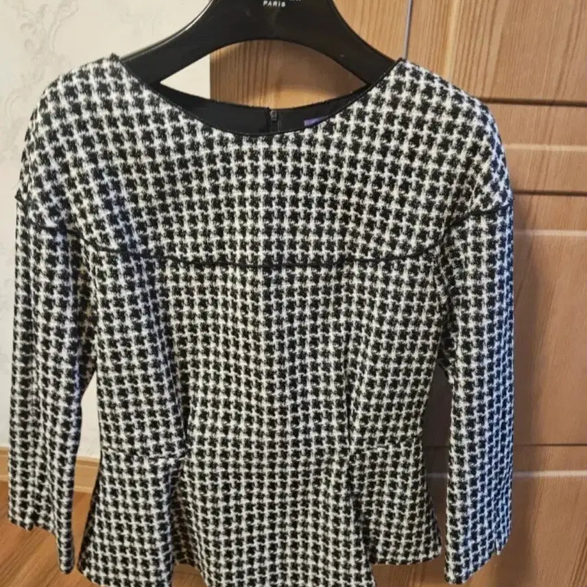 [BUNJANG] Izzatbaba Houndstooth Peplum Blouse Size 55 New / 아이잗바바  하운드투스 페플럼 블라우스 55 새상품